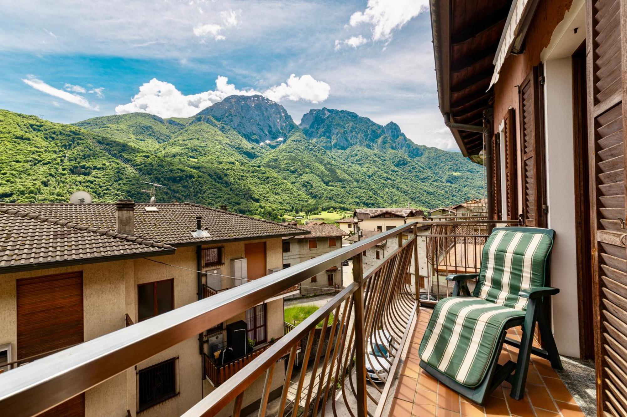 Appartamento Vista Grigna, Natura,Sport E Relax Primaluna Экстерьер фото