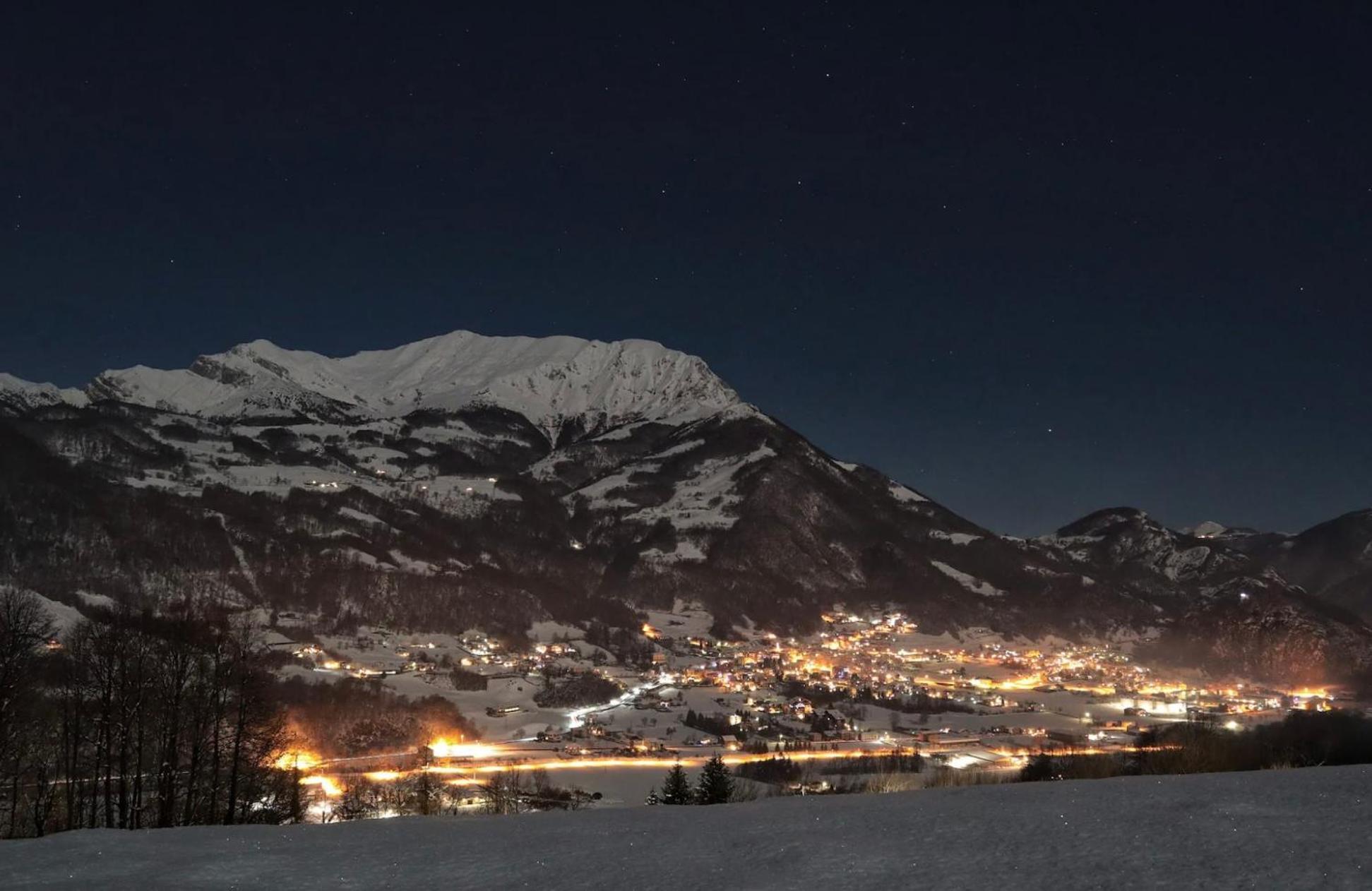 Appartamento Vista Grigna, Natura,Sport E Relax Primaluna Экстерьер фото